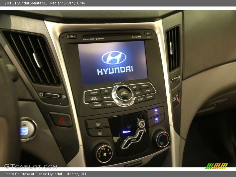 Radiant Silver / Gray 2011 Hyundai Sonata SE