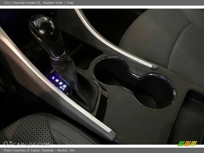Radiant Silver / Gray 2011 Hyundai Sonata SE
