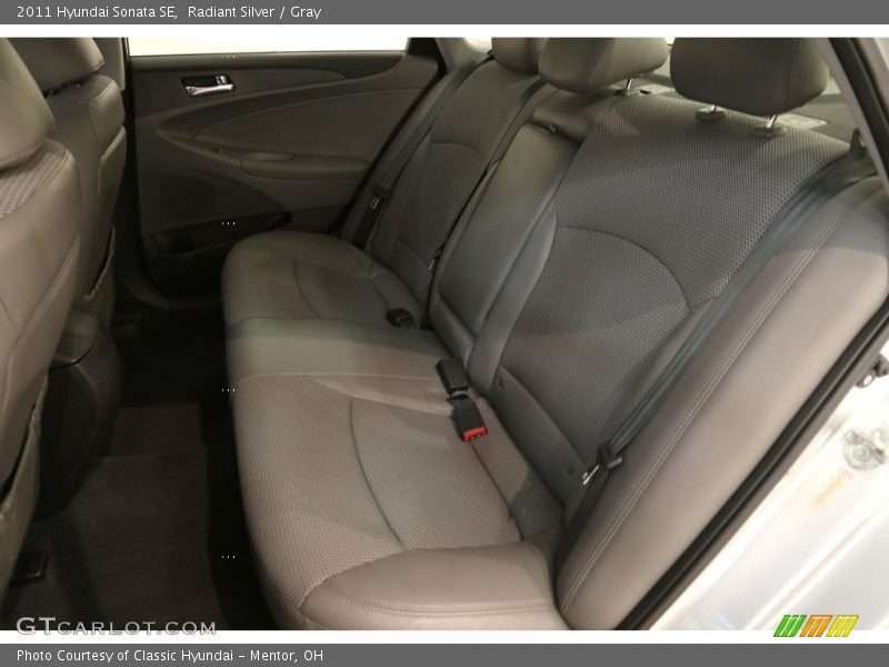 Radiant Silver / Gray 2011 Hyundai Sonata SE