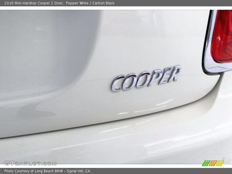 Pepper White / Carbon Black 2016 Mini Hardtop Cooper 2 Door