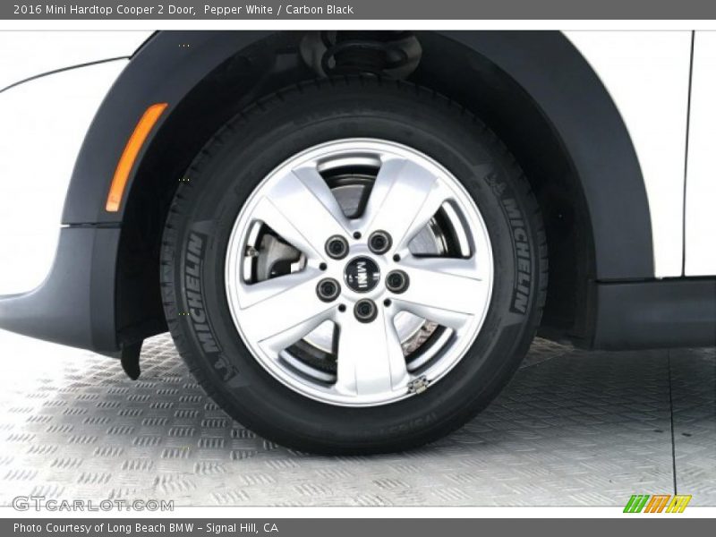 Pepper White / Carbon Black 2016 Mini Hardtop Cooper 2 Door