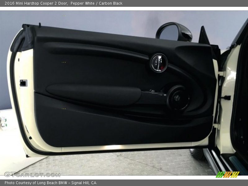 Pepper White / Carbon Black 2016 Mini Hardtop Cooper 2 Door
