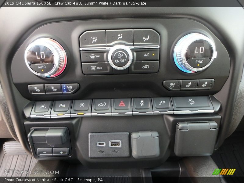 Summit White / Dark Walnut/­Slate 2019 GMC Sierra 1500 SLT Crew Cab 4WD