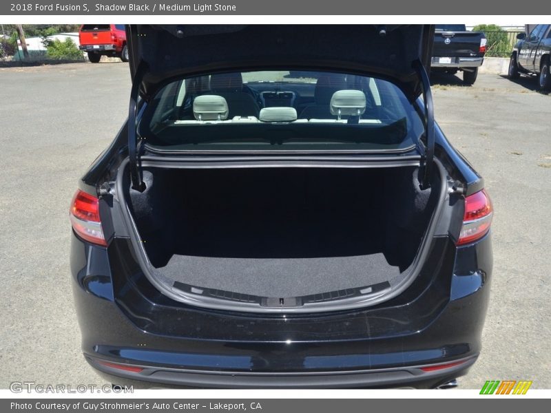 Shadow Black / Medium Light Stone 2018 Ford Fusion S