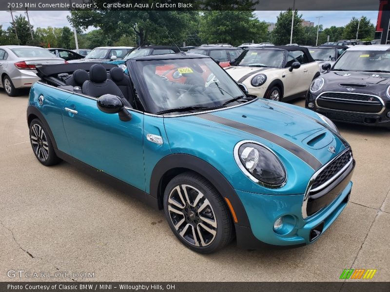 Front 3/4 View of 2019 Convertible Cooper S