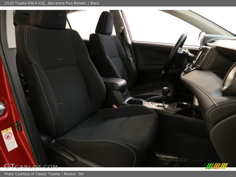 Barcelona Red Metallic / Black 2016 Toyota RAV4 XLE