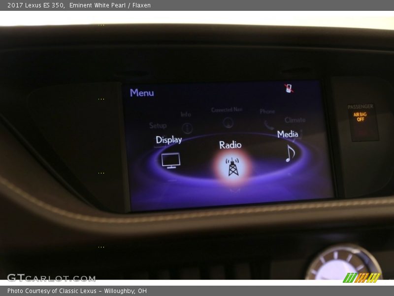 Eminent White Pearl / Flaxen 2017 Lexus ES 350