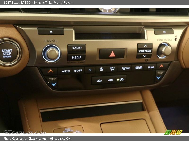 Eminent White Pearl / Flaxen 2017 Lexus ES 350