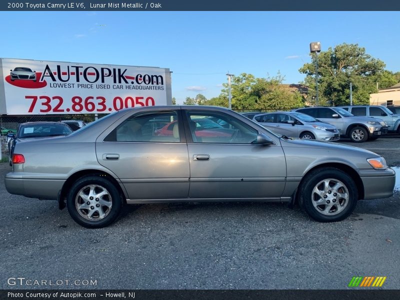 Lunar Mist Metallic / Oak 2000 Toyota Camry LE V6