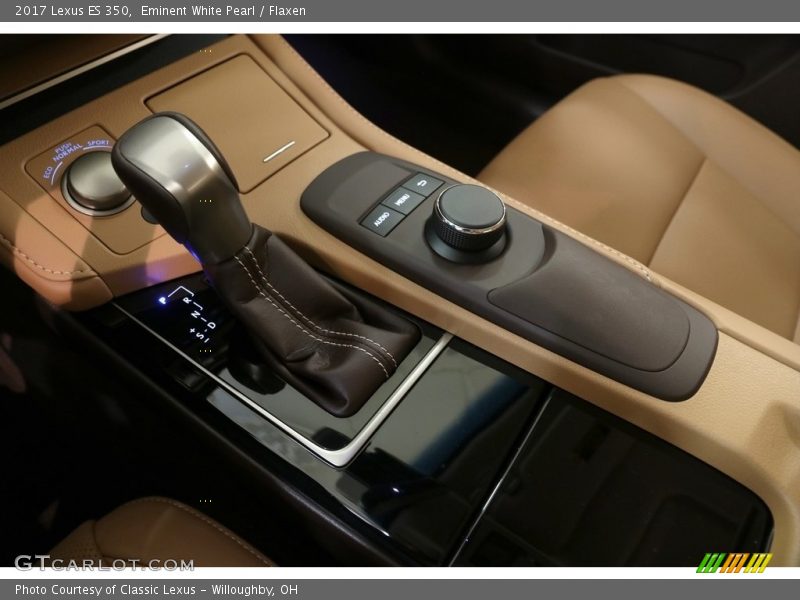 Eminent White Pearl / Flaxen 2017 Lexus ES 350