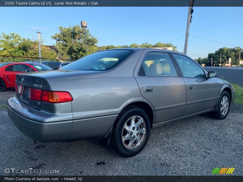 Lunar Mist Metallic / Oak 2000 Toyota Camry LE V6