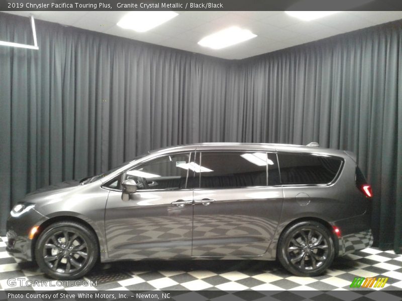 Granite Crystal Metallic / Black/Black 2019 Chrysler Pacifica Touring Plus