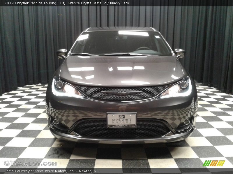 Granite Crystal Metallic / Black/Black 2019 Chrysler Pacifica Touring Plus