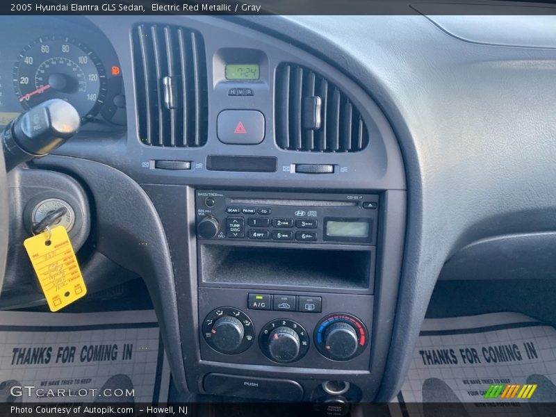 Electric Red Metallic / Gray 2005 Hyundai Elantra GLS Sedan