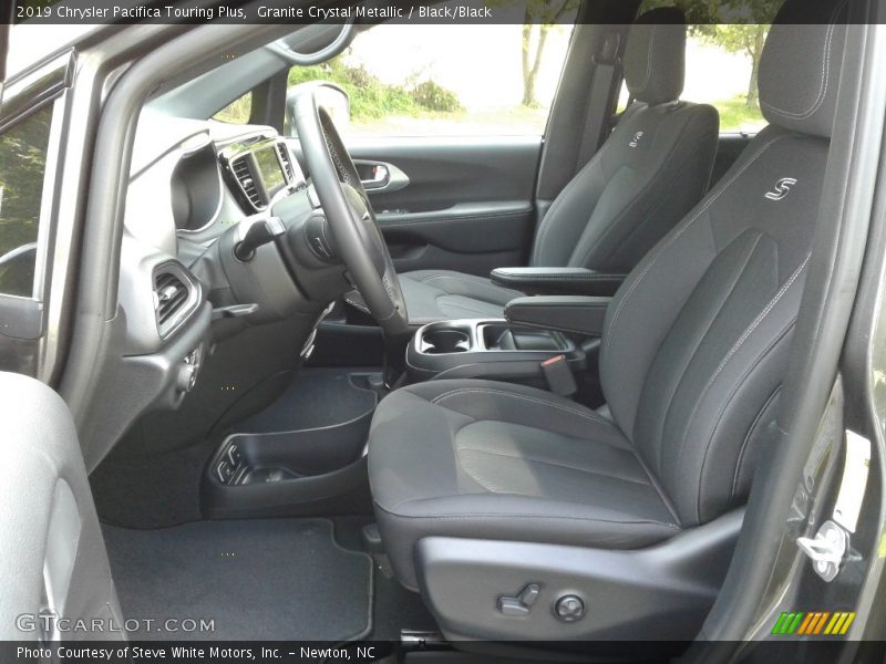 Granite Crystal Metallic / Black/Black 2019 Chrysler Pacifica Touring Plus