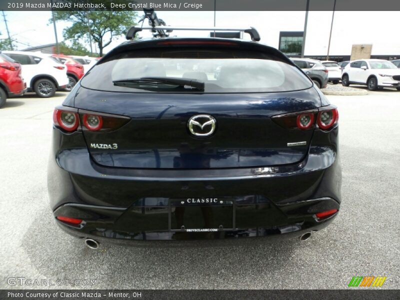Deep Crystal Blue Mica / Greige 2019 Mazda MAZDA3 Hatchback