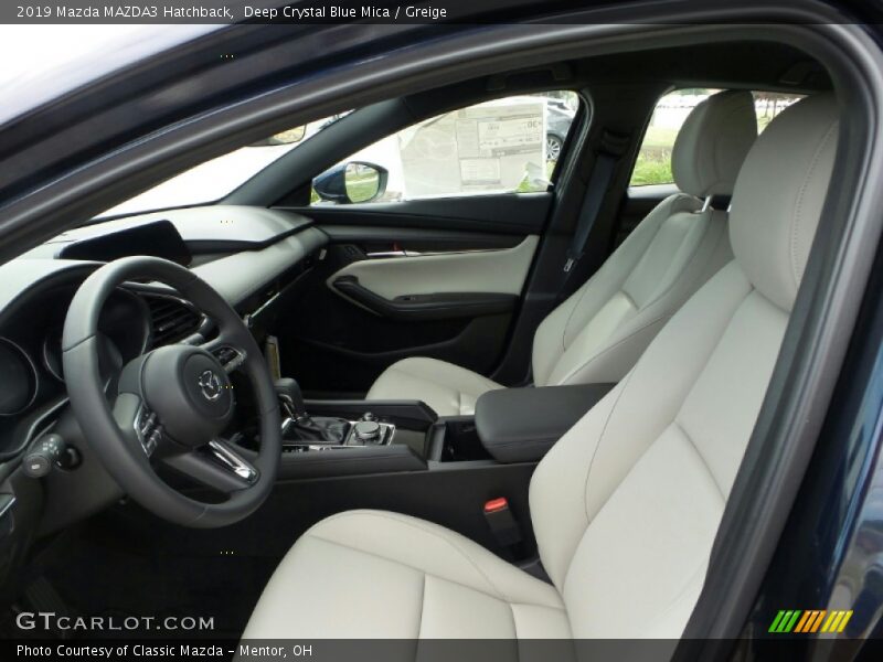 Deep Crystal Blue Mica / Greige 2019 Mazda MAZDA3 Hatchback