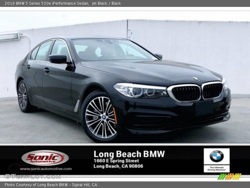 Jet Black / Black 2019 BMW 5 Series 530e iPerformance Sedan