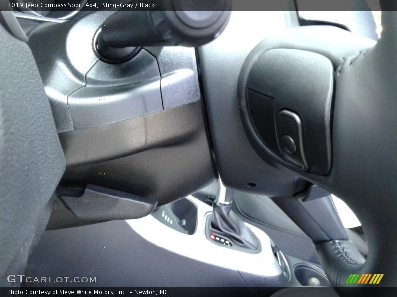 Sting-Gray / Black 2019 Jeep Compass Sport 4x4