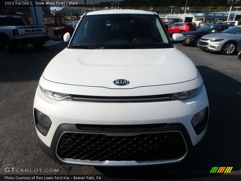 Snow White Pearl / Black 2020 Kia Soul S