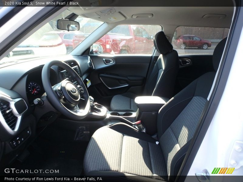 Snow White Pearl / Black 2020 Kia Soul S