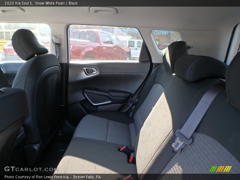 Snow White Pearl / Black 2020 Kia Soul S