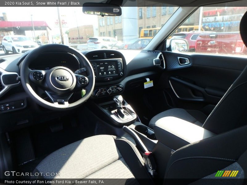 Snow White Pearl / Black 2020 Kia Soul S