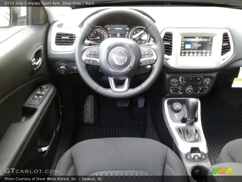 Sting-Gray / Black 2019 Jeep Compass Sport 4x4