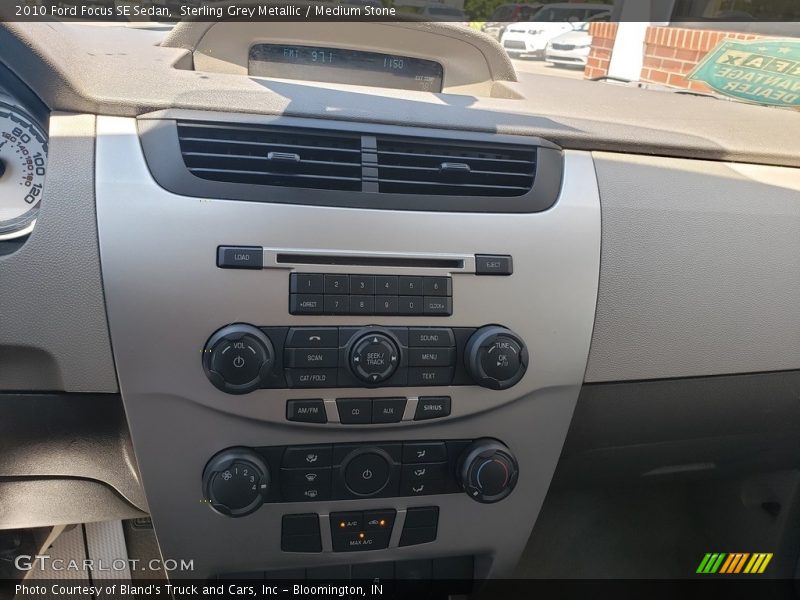 Sterling Grey Metallic / Medium Stone 2010 Ford Focus SE Sedan