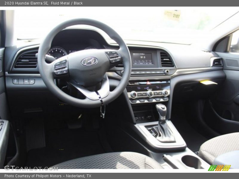 Fluid Metal / Black 2020 Hyundai Elantra SE