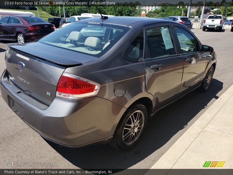 Sterling Grey Metallic / Medium Stone 2010 Ford Focus SE Sedan