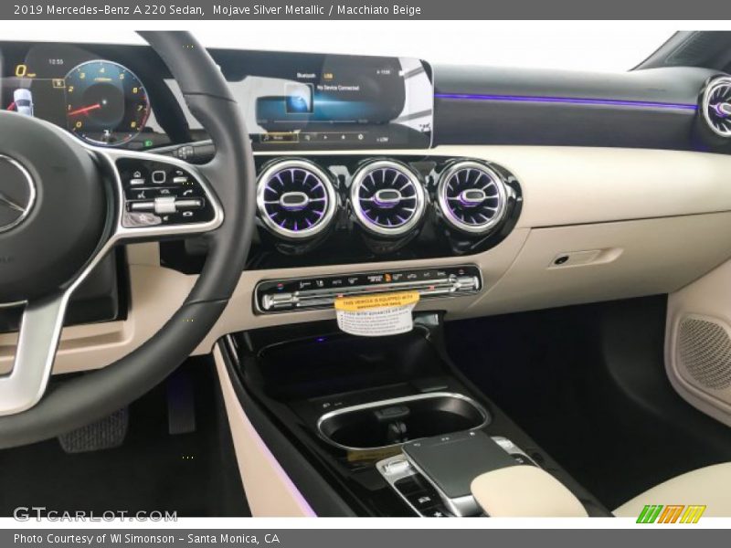 Mojave Silver Metallic / Macchiato Beige 2019 Mercedes-Benz A 220 Sedan