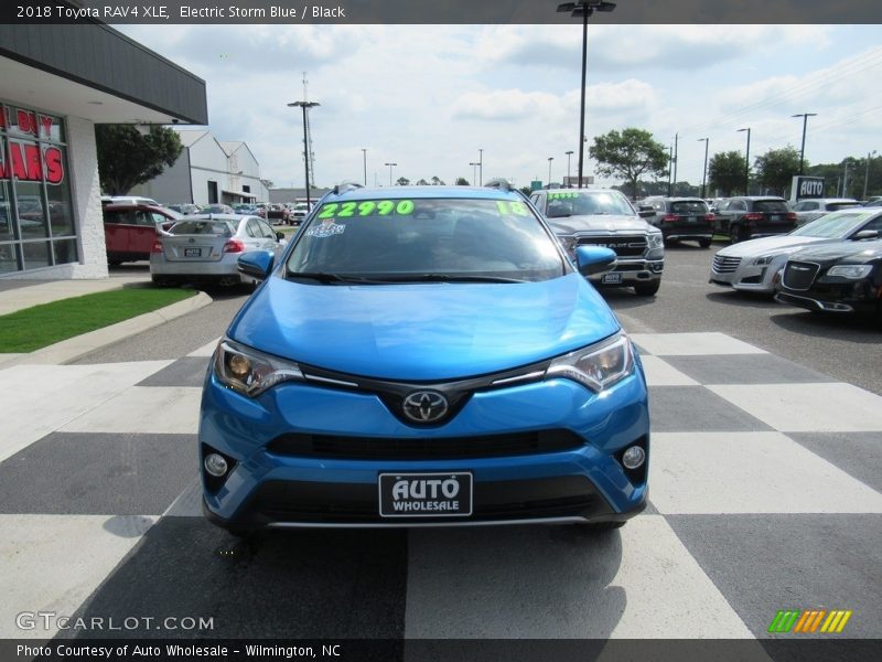 Electric Storm Blue / Black 2018 Toyota RAV4 XLE