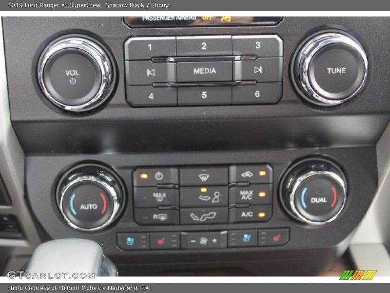 Controls of 2019 Ranger XL SuperCrew