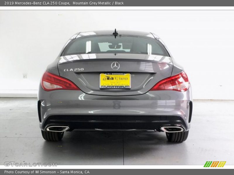 Mountain Grey Metallic / Black 2019 Mercedes-Benz CLA 250 Coupe