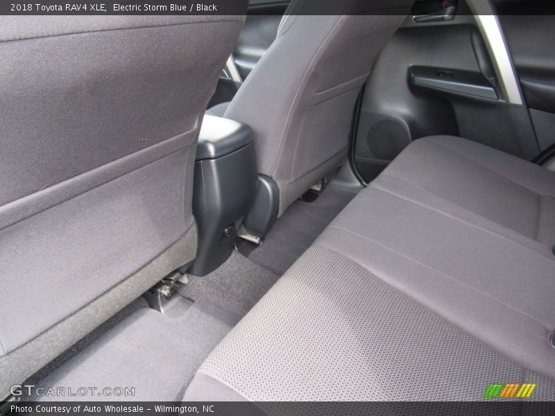 Electric Storm Blue / Black 2018 Toyota RAV4 XLE