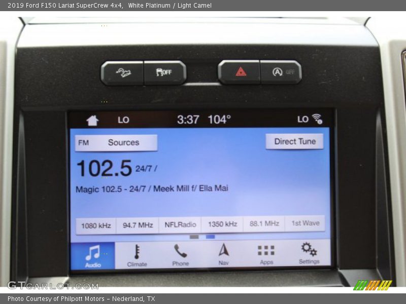 White Platinum / Light Camel 2019 Ford F150 Lariat SuperCrew 4x4