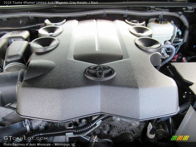 Magnetic Gray Metallic / Black 2016 Toyota 4Runner Limited 4x4