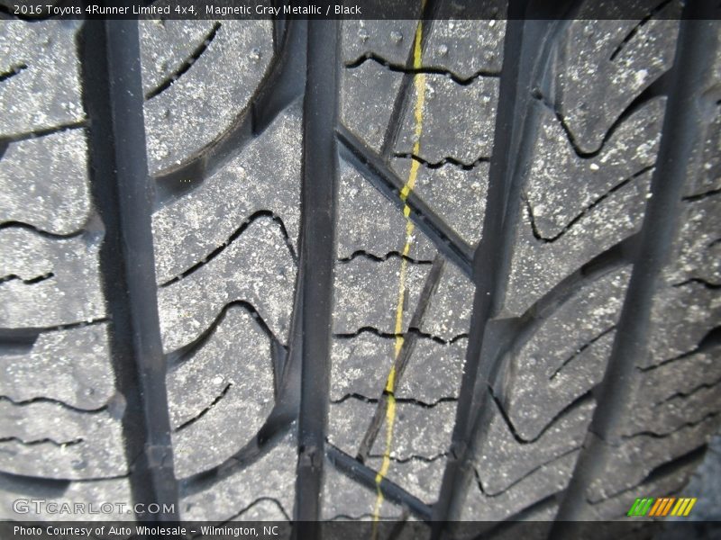 Magnetic Gray Metallic / Black 2016 Toyota 4Runner Limited 4x4
