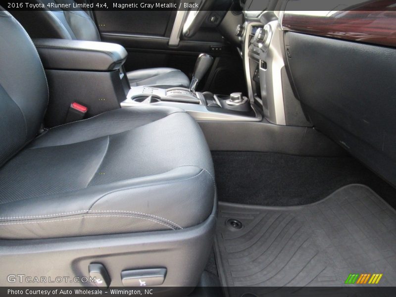 Magnetic Gray Metallic / Black 2016 Toyota 4Runner Limited 4x4