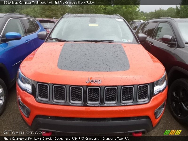 Spitfire Orange / Black/Ruby 2019 Jeep Compass Trailhawk 4x4