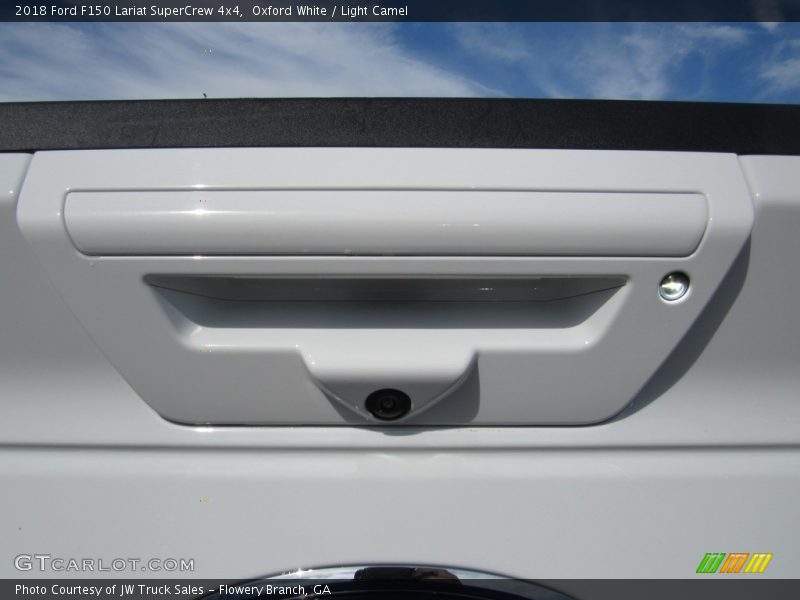 Oxford White / Light Camel 2018 Ford F150 Lariat SuperCrew 4x4