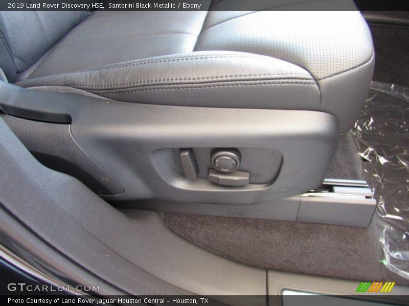 Santorini Black Metallic / Ebony 2019 Land Rover Discovery HSE
