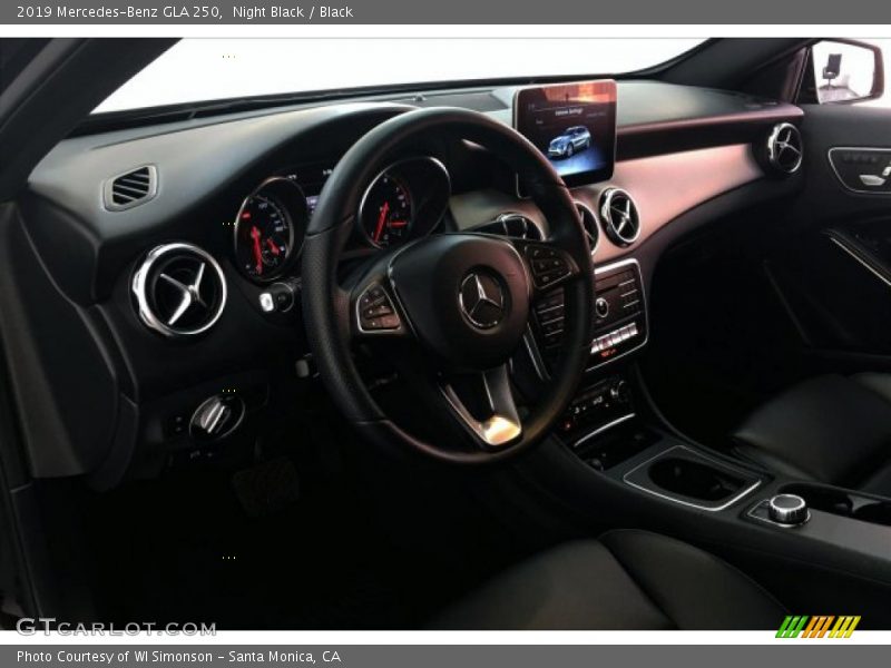 Night Black / Black 2019 Mercedes-Benz GLA 250