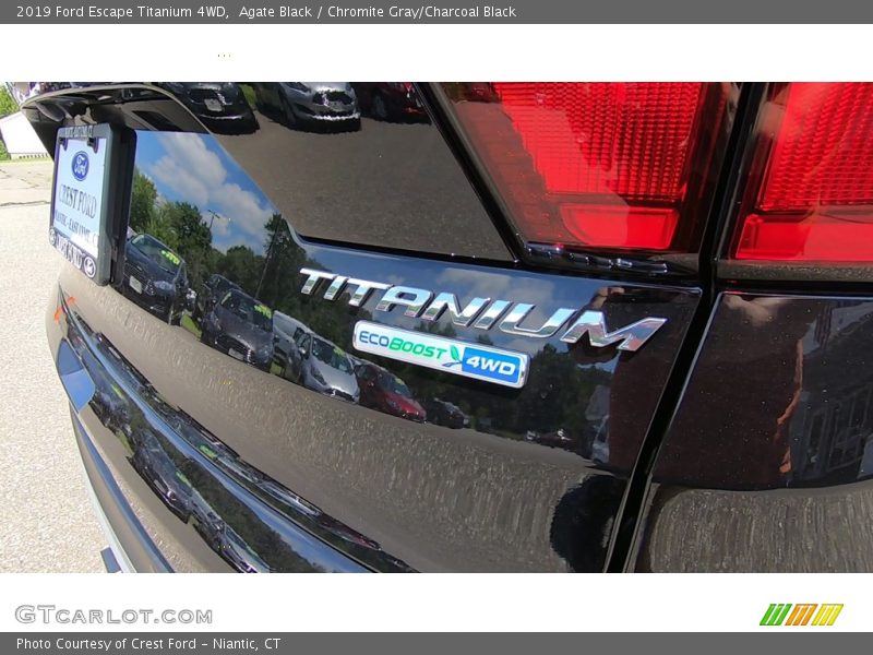 Agate Black / Chromite Gray/Charcoal Black 2019 Ford Escape Titanium 4WD