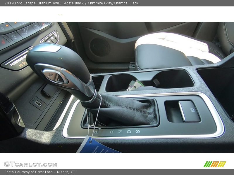 Agate Black / Chromite Gray/Charcoal Black 2019 Ford Escape Titanium 4WD