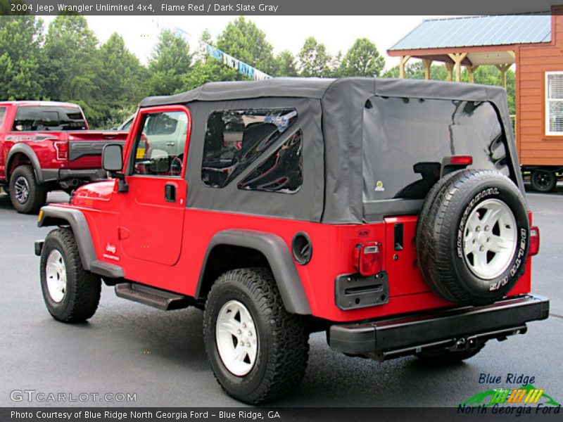 Flame Red / Dark Slate Gray 2004 Jeep Wrangler Unlimited 4x4