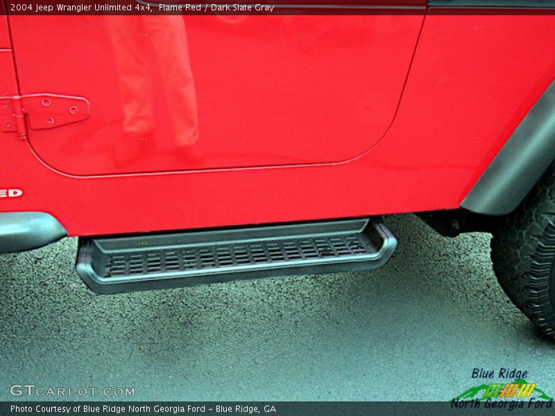Flame Red / Dark Slate Gray 2004 Jeep Wrangler Unlimited 4x4