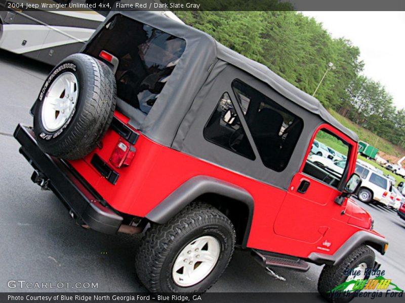 Flame Red / Dark Slate Gray 2004 Jeep Wrangler Unlimited 4x4