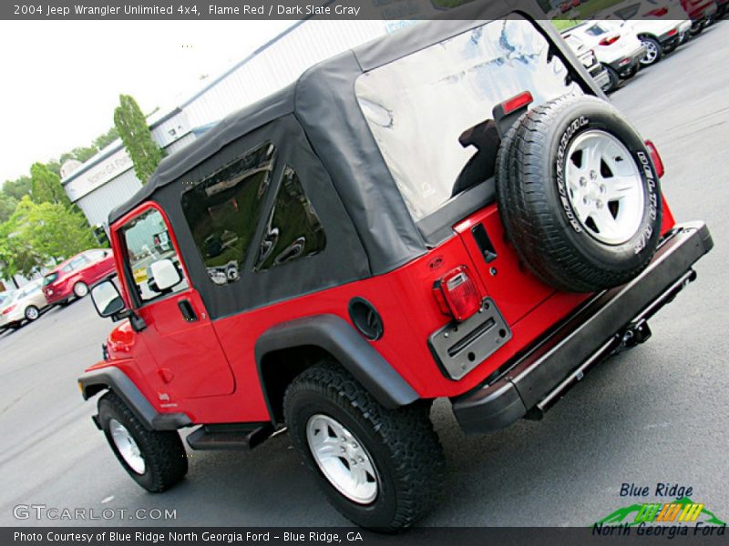 Flame Red / Dark Slate Gray 2004 Jeep Wrangler Unlimited 4x4